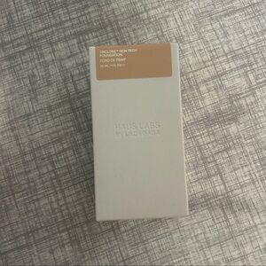 Haus Labs by Lady Gaga Triclone Skin Tech Foundation 160 NEW